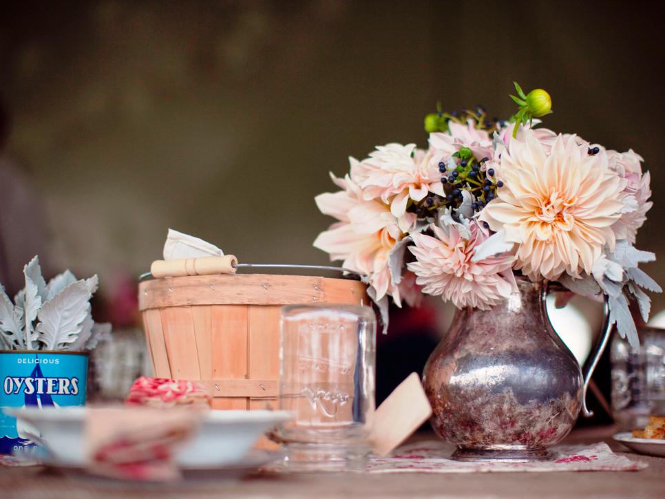 Fall flower arrangements dahlias