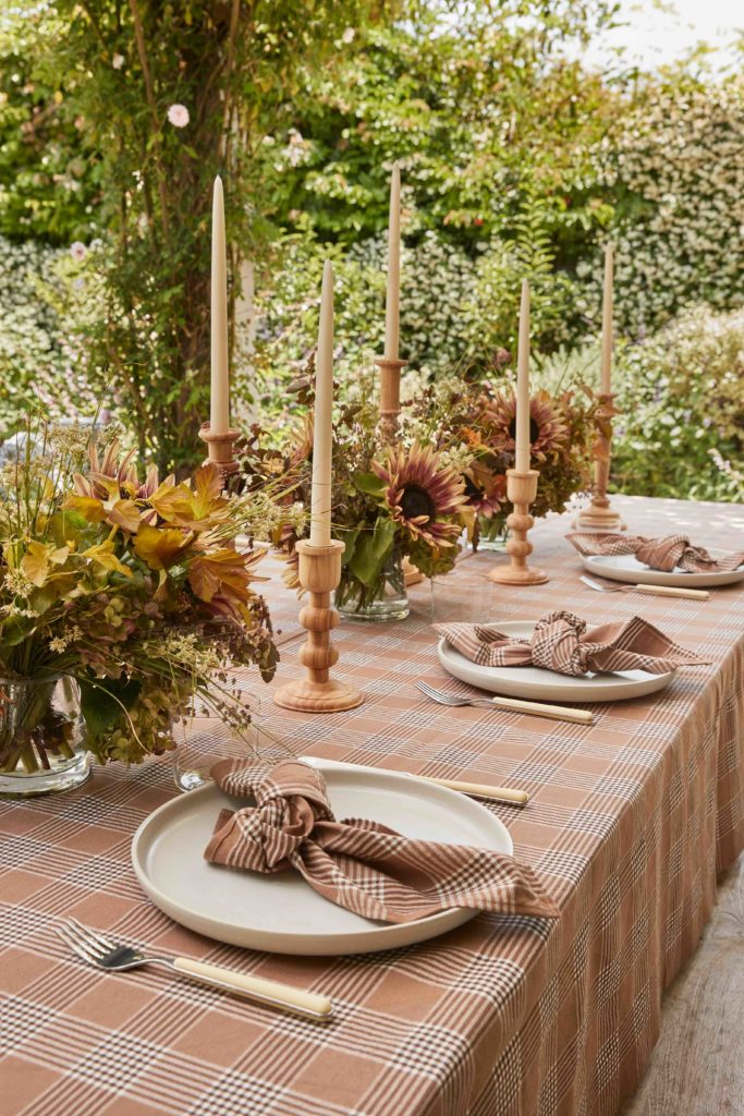 fall tablescapes plaid