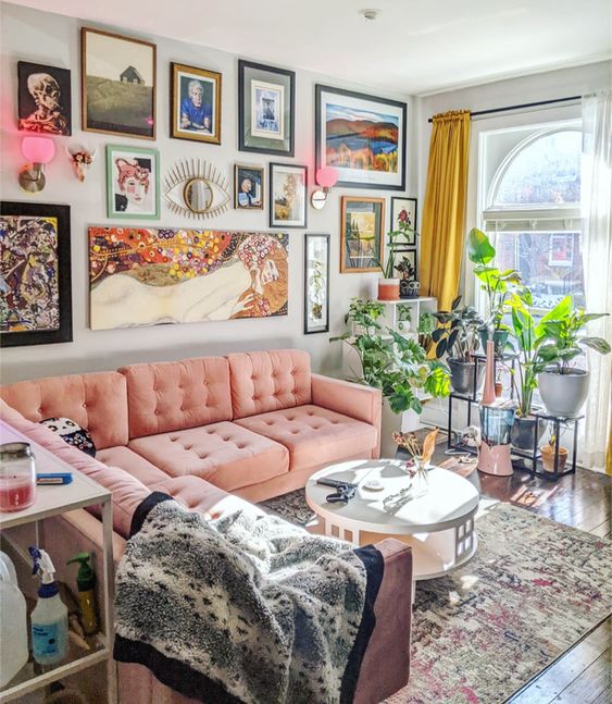 Maximalist Living Rooms pink couch