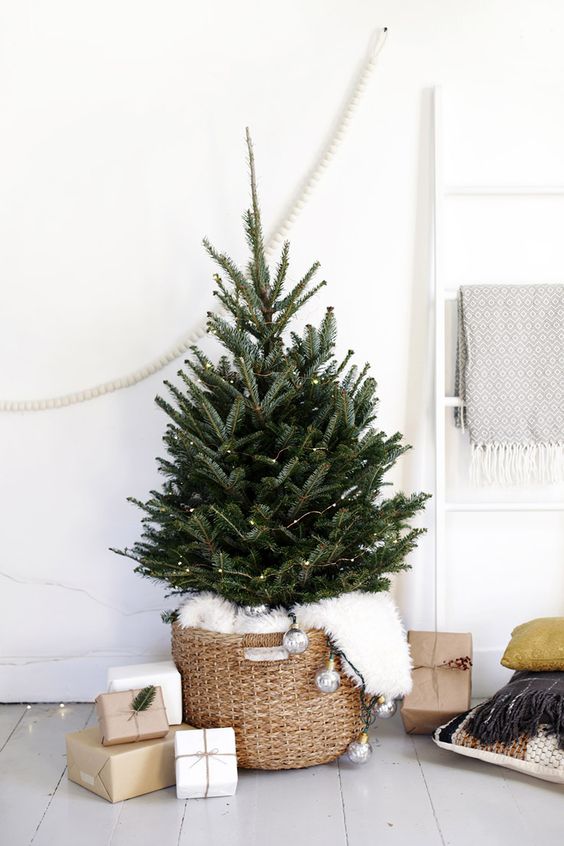 Christmas Decor Ideas mini tree