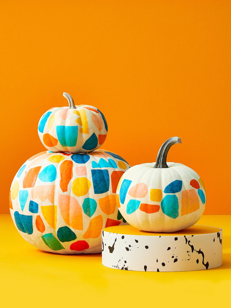 painting small pumpkins