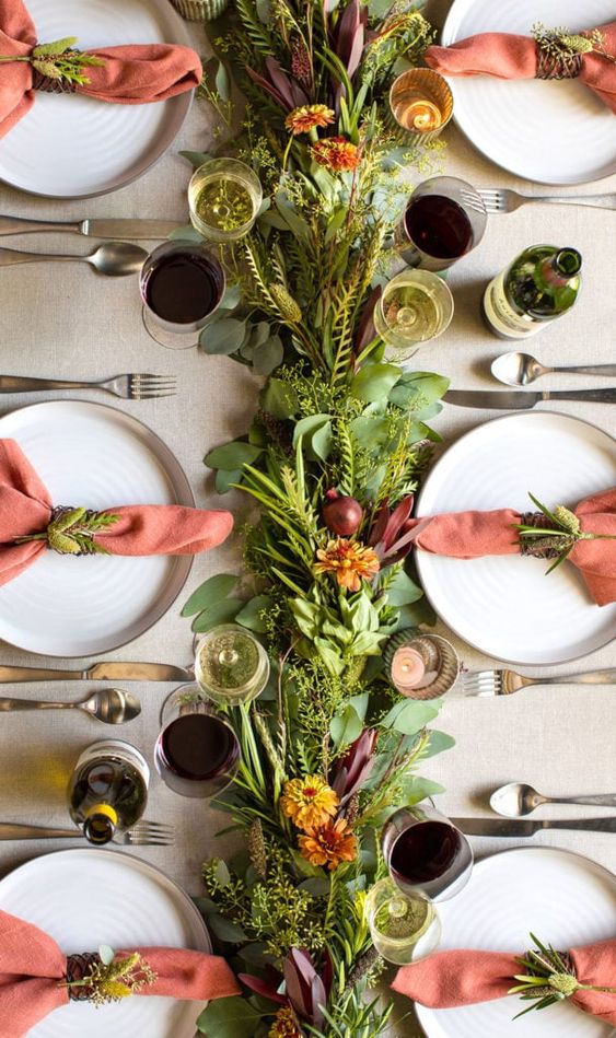 Thanksgiving tablescape ideas foraged foliage