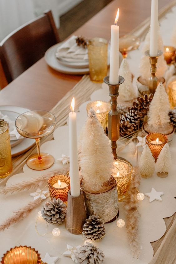 Christmas tablescape white and gold