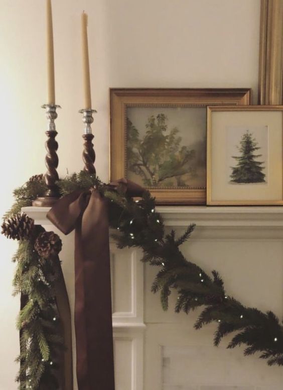 Christmas mantle decor ribbons