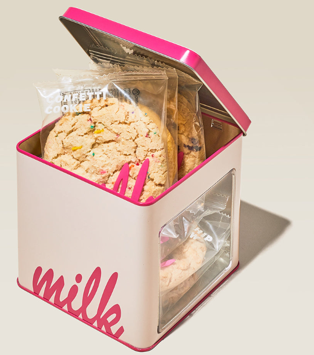 small gift ideas for coworkers cookie box