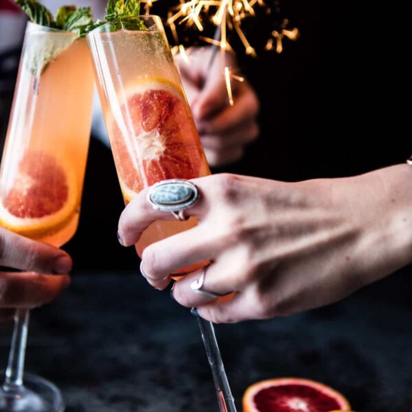 15 Easy New Year’s Eve Cocktails to Ring in the New Year