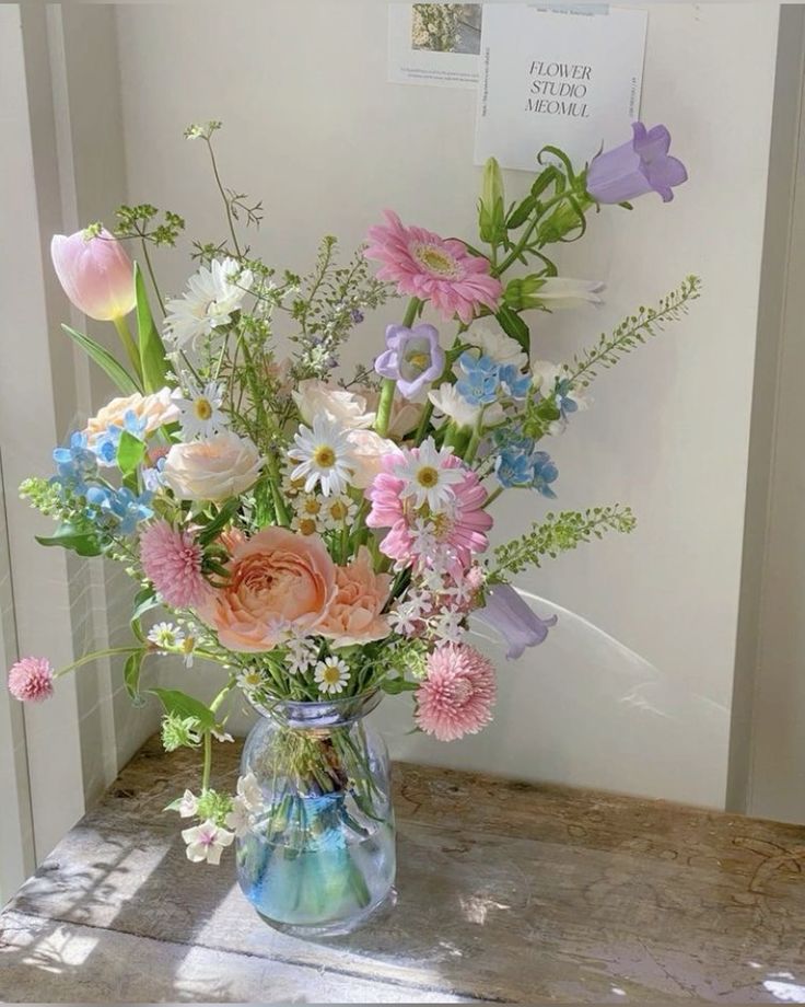 easter flower arrangements laidback pastels
