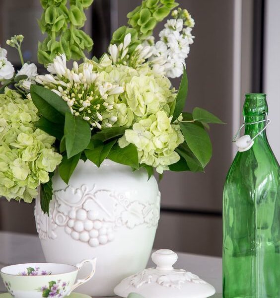 12 Easy St. Patrick’s Day Decor Ideas to Celebrate in Style