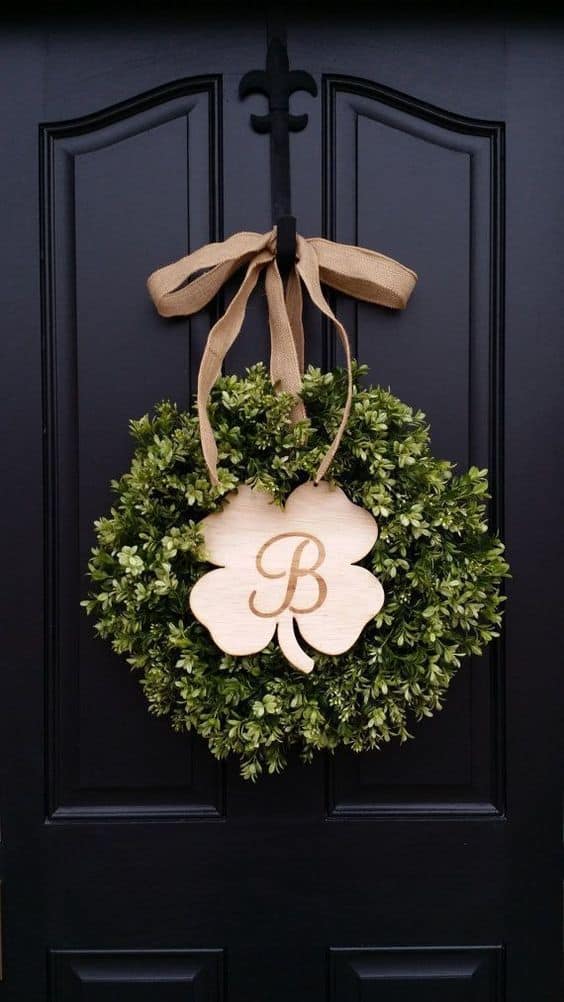 st. patrick's day decor wreath