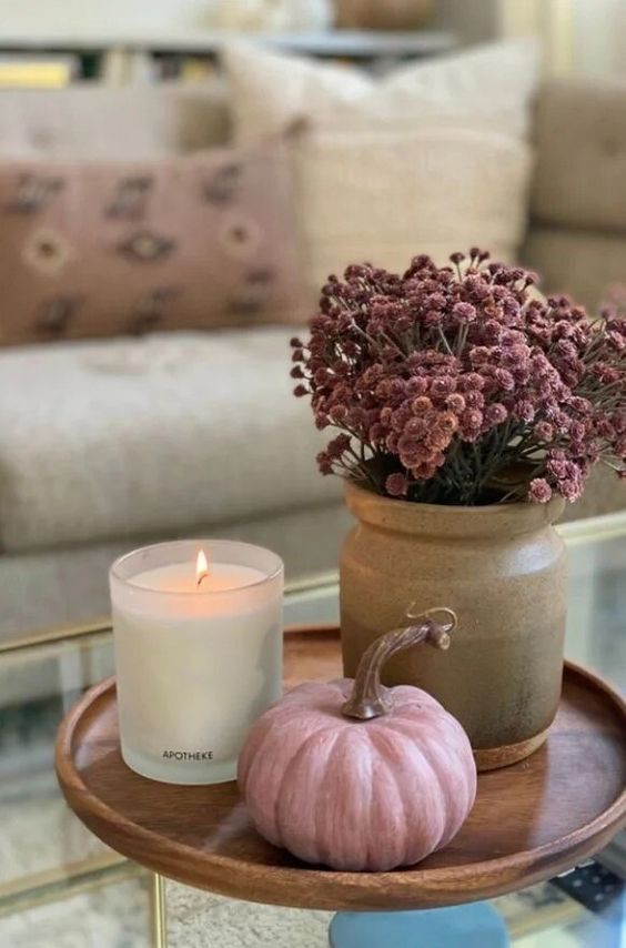 fall coffee table decor